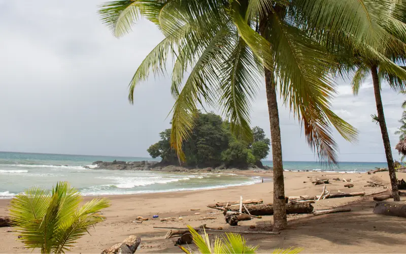 playa-juna-bahia-solano